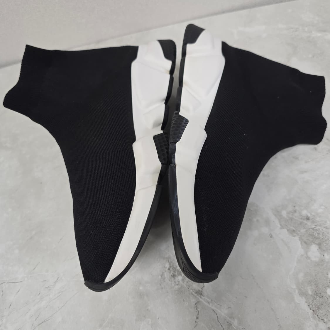 발렌시아가 스피드러너 스니커즈 신발 41사이즈 265 270 판매 상품이미지3