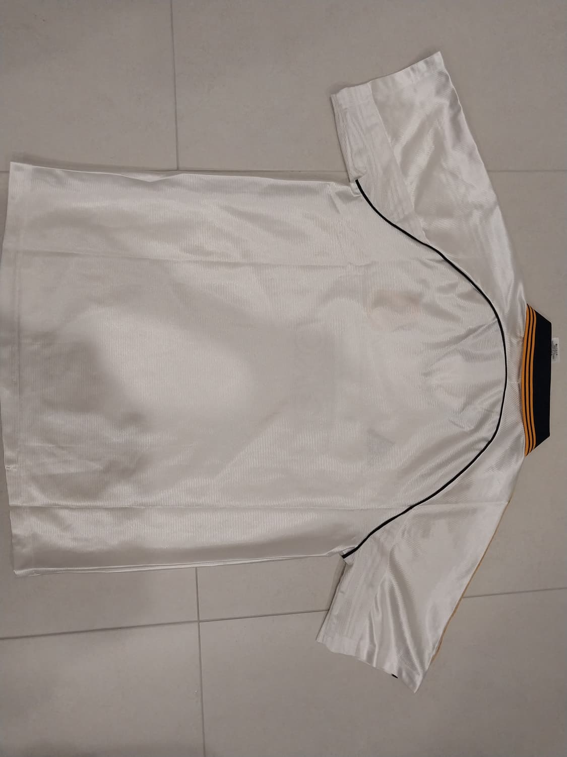 레알 마드리드 99-00 홈 유니폼 상품이미지3