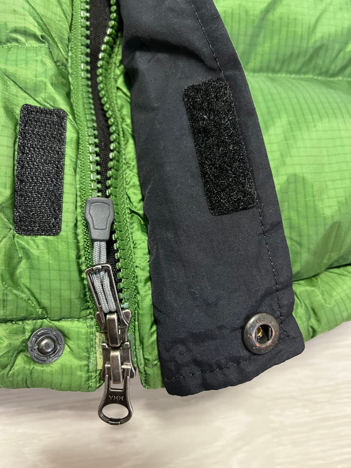 마운틴하드웨어 구스다운패딩 M(L~XL) 상품이미지5