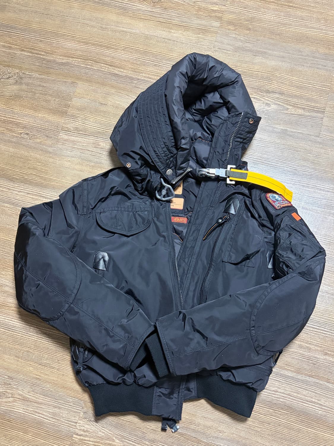 파라점퍼스 고비 24fw 여성s 상품이미지1