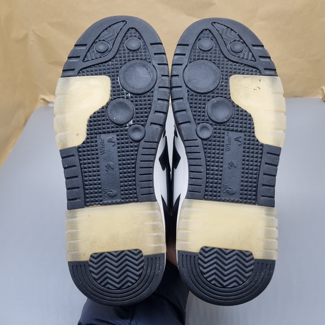 ow 운동화 245 상품이미지3