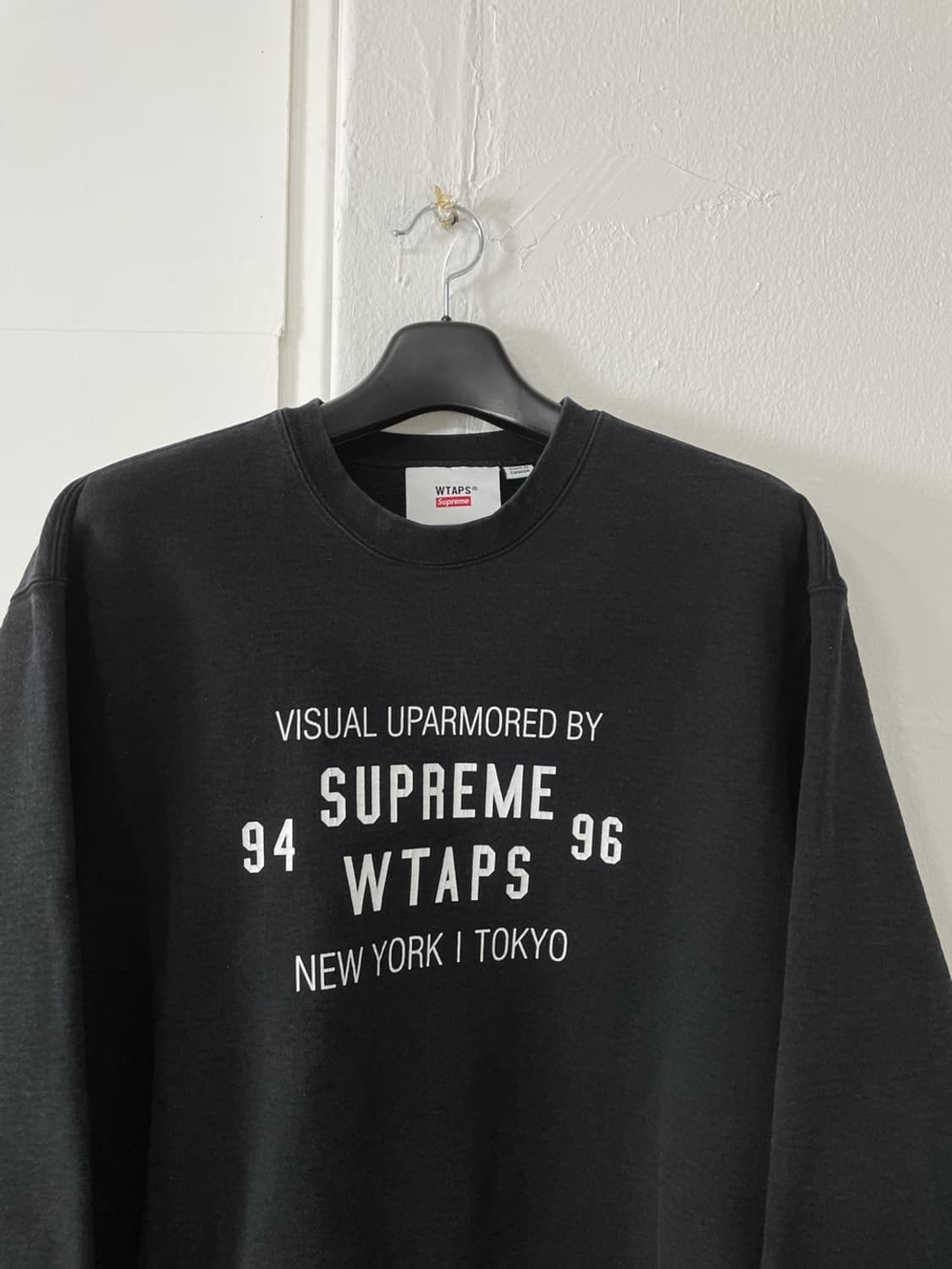 더블탭스 x 슈프림 리버스위브 맨투맨  상품이미지2