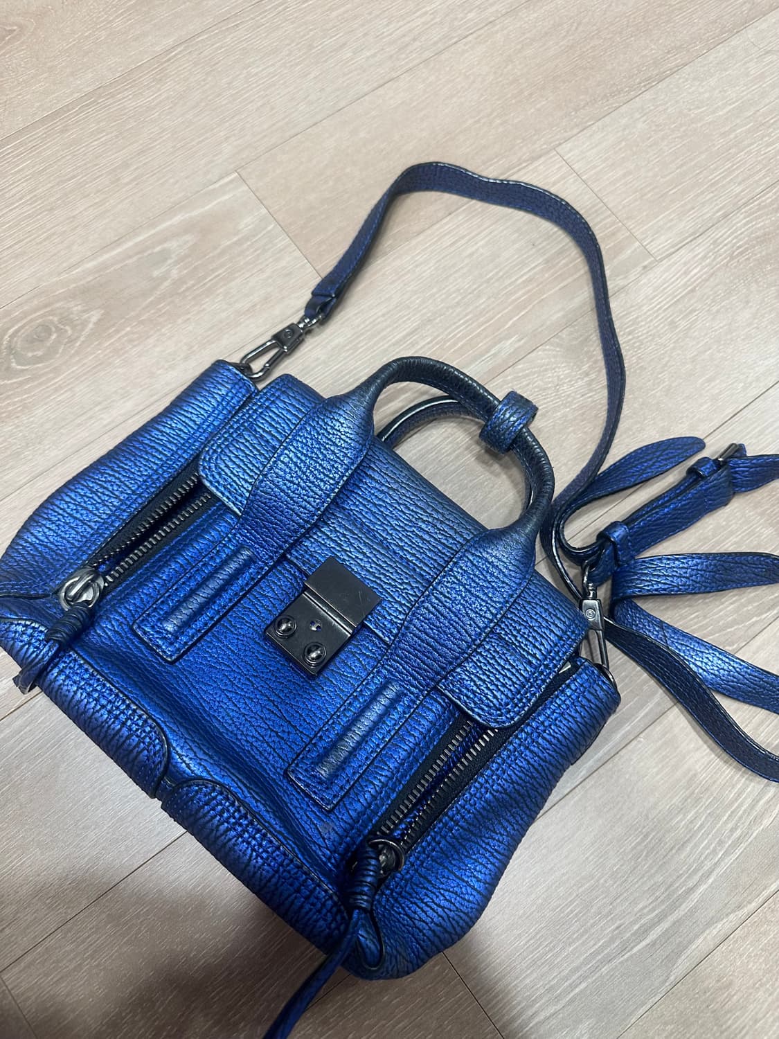 3.1 필립림 파실리 미니 사첼백 펄블루 상품이미지1