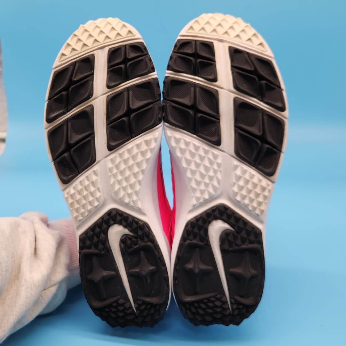 oo 나이키 여성 골프화 240 상품이미지3