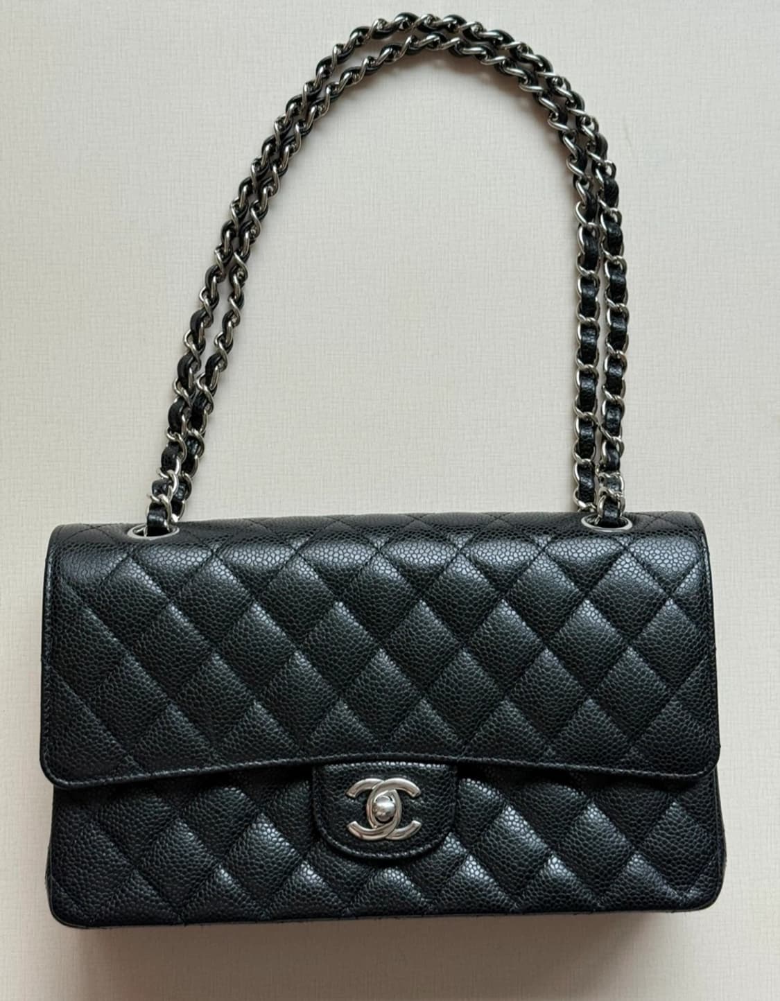 (정품)샤넬 클래식 미듐 캐비어  상품이미지3