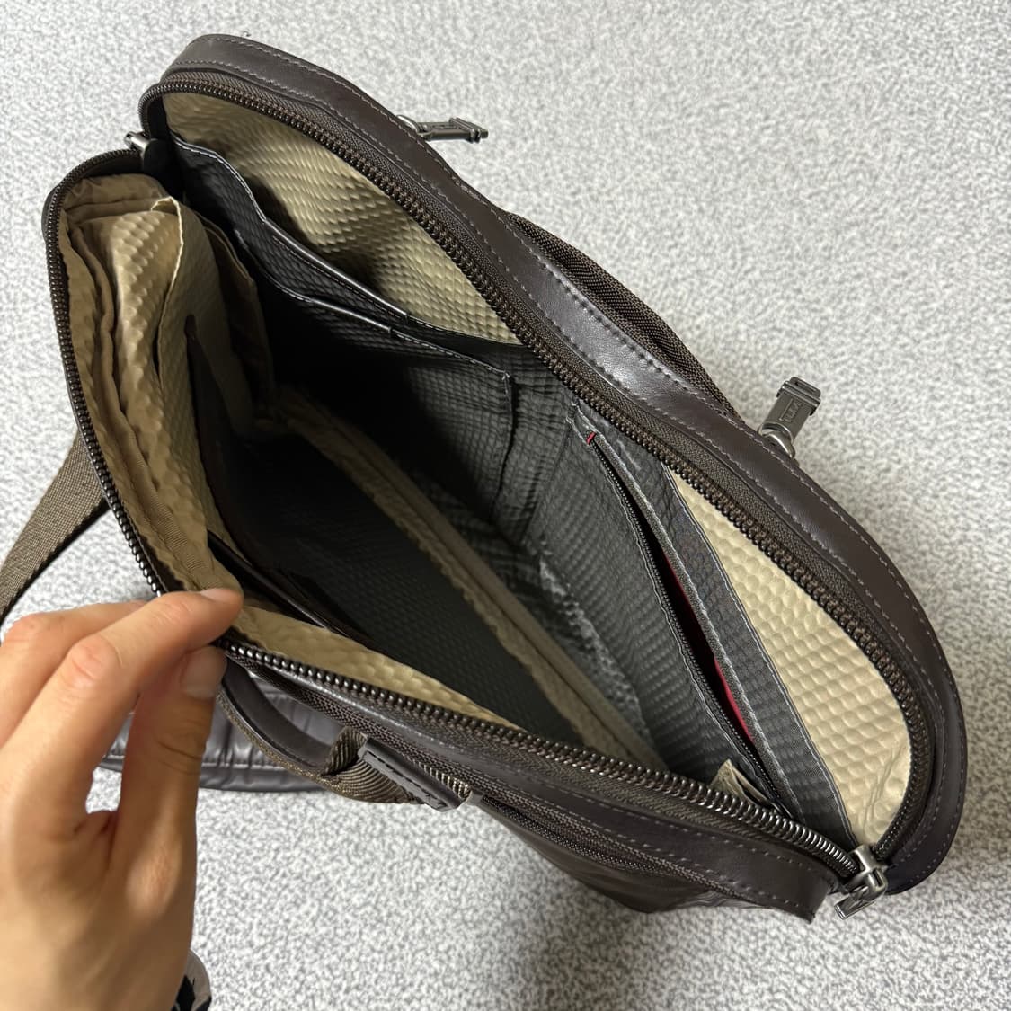 [정가 50만원] TUMI 알파 브라보 앤드류 슬림 브리프 상품이미지7