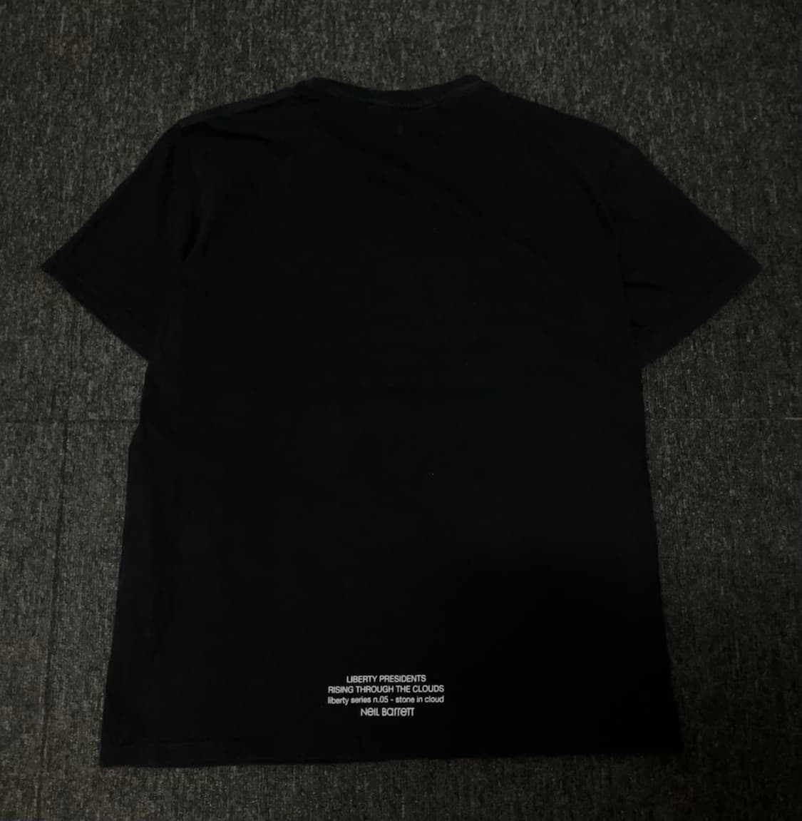 닐바렛 16fw 자유의여신상 반팔 상품이미지5