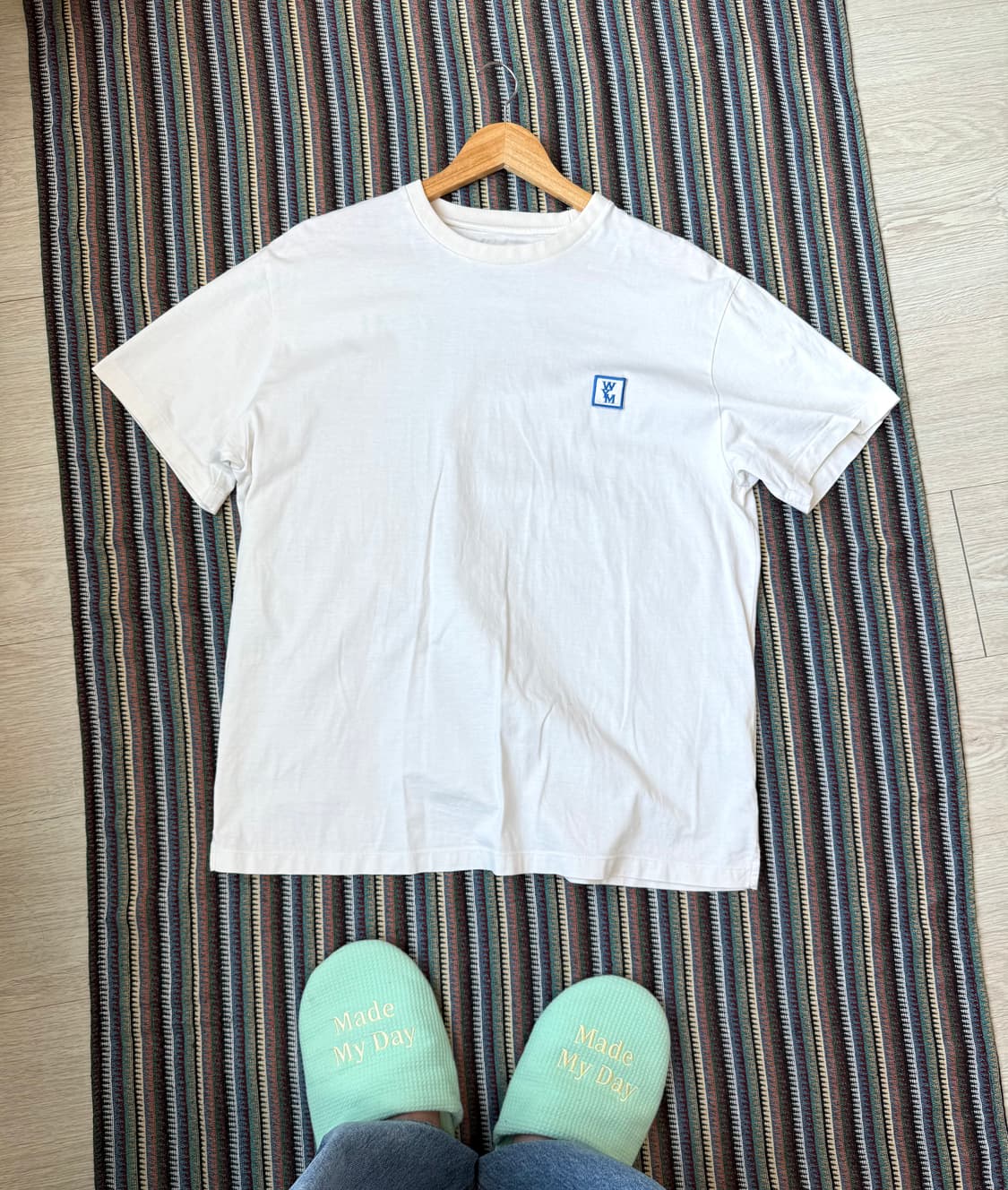 우영미 퍼지 백로고 반팔 티셔츠 상품이미지2