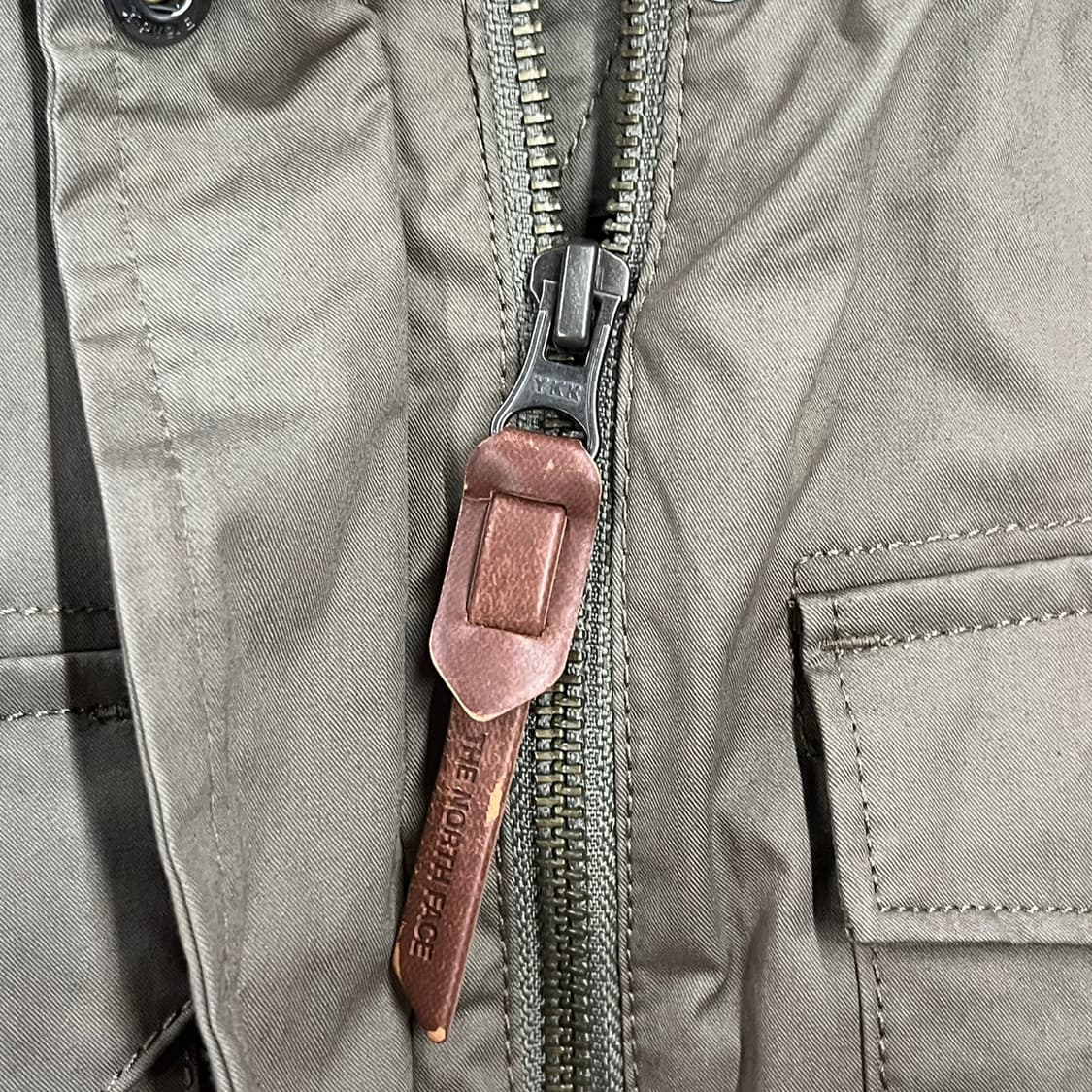 [정품/85] 노스페이스 카키색 야상 점퍼 b15 상품이미지7