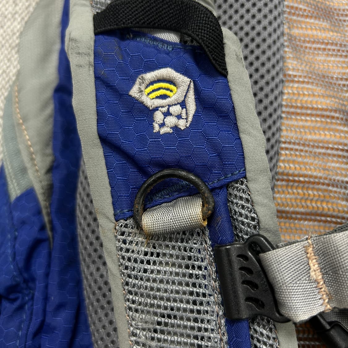 마운틴하드웨어 플루이드 26L 백팩 상품이미지7