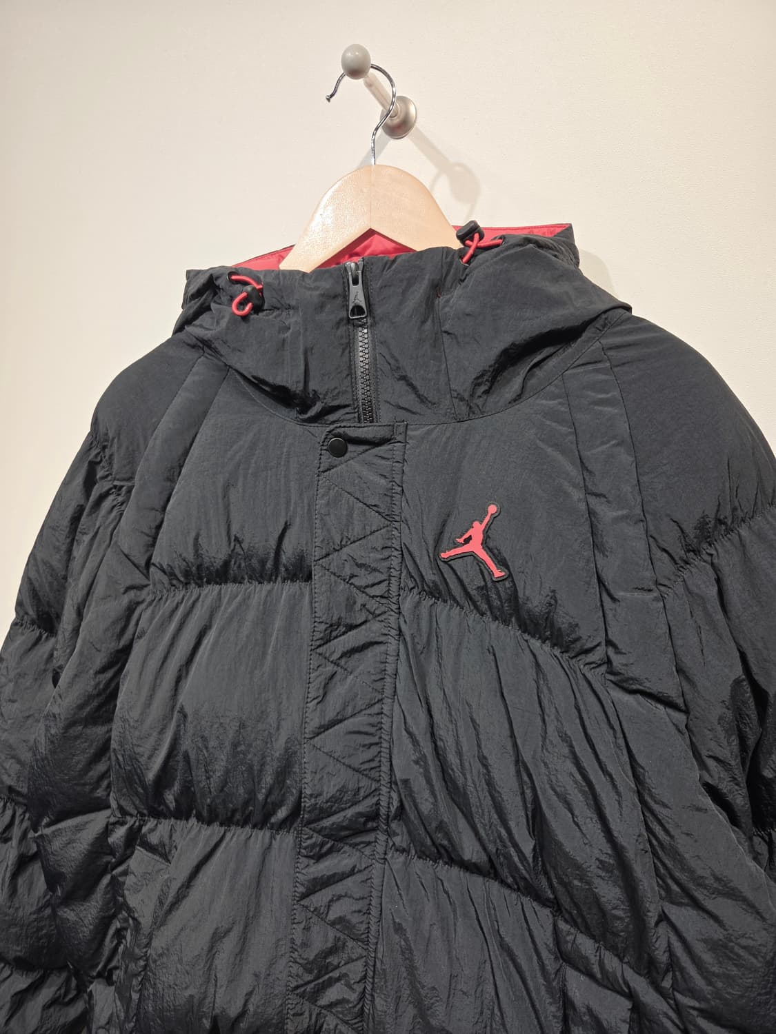 조던 에센셜 퍼퍼 블랙레드 패딩_XXL 상품이미지3