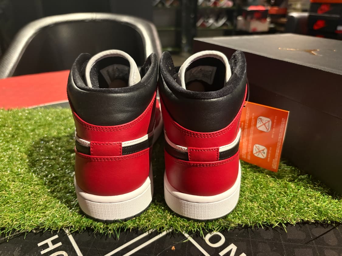 [새상품/270]조던1 미드 시카고 블랙토 상품이미지5