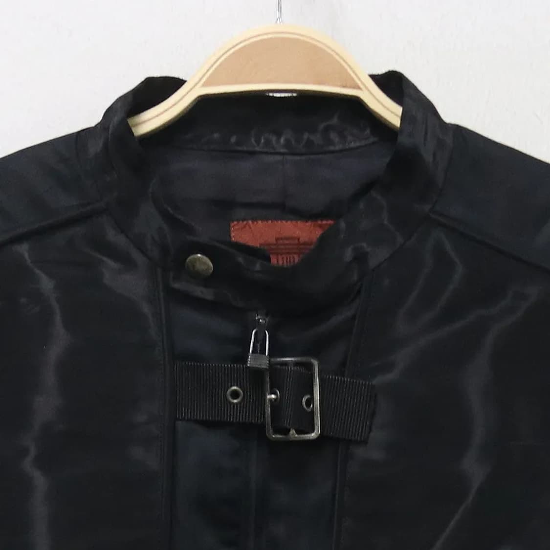 요시유키 코니시 버클 포인트 자켓 62550 상품이미지3