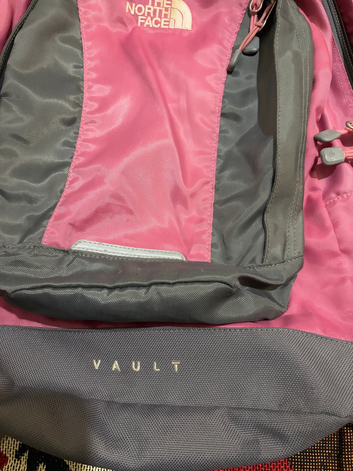 노스페이스 볼트 핑크 백팩 등산가방 상품이미지3