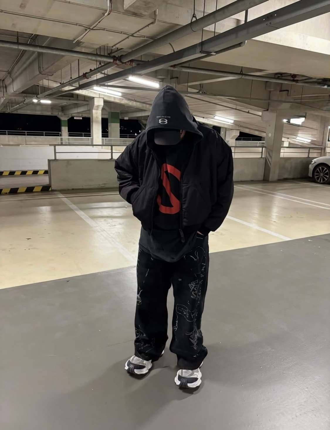 발렌시아가 후디드 봄버 34 상품이미지4