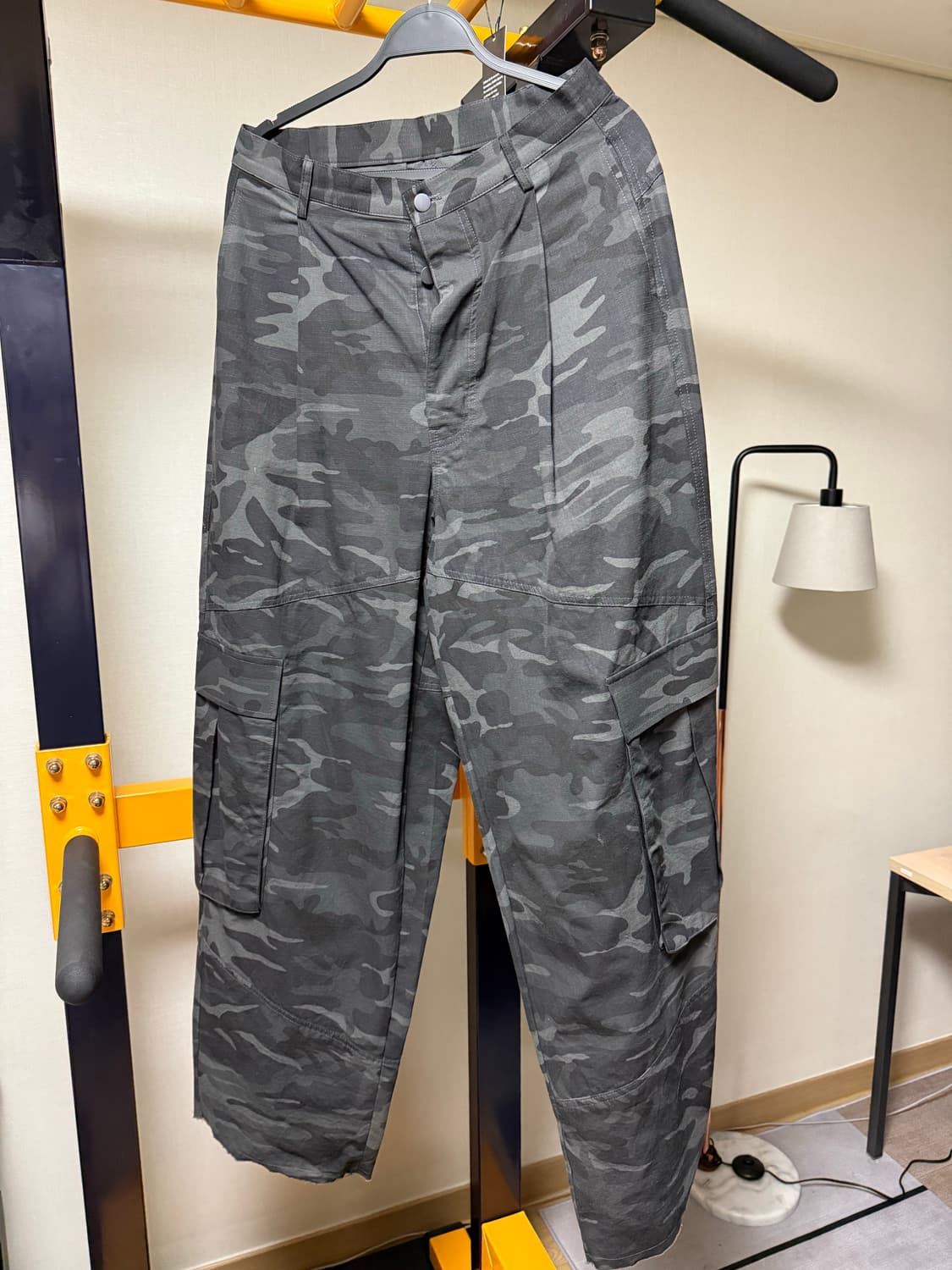 언더마이카 무.53 플레이 빅 카고 립 카모 팬츠 그레이 상품이미지4