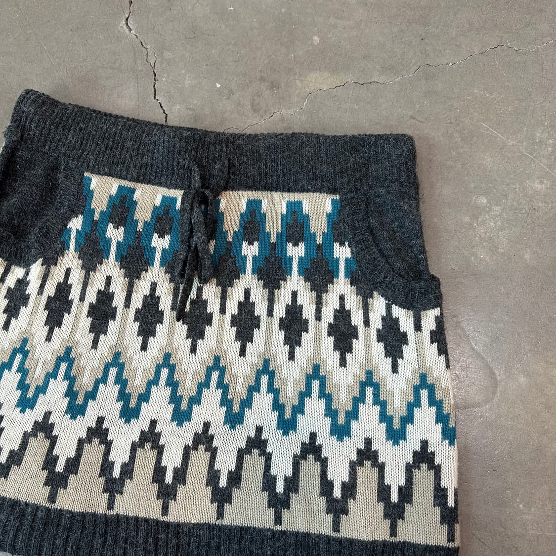 에스닉 패턴 니트 스커트 상품이미지2