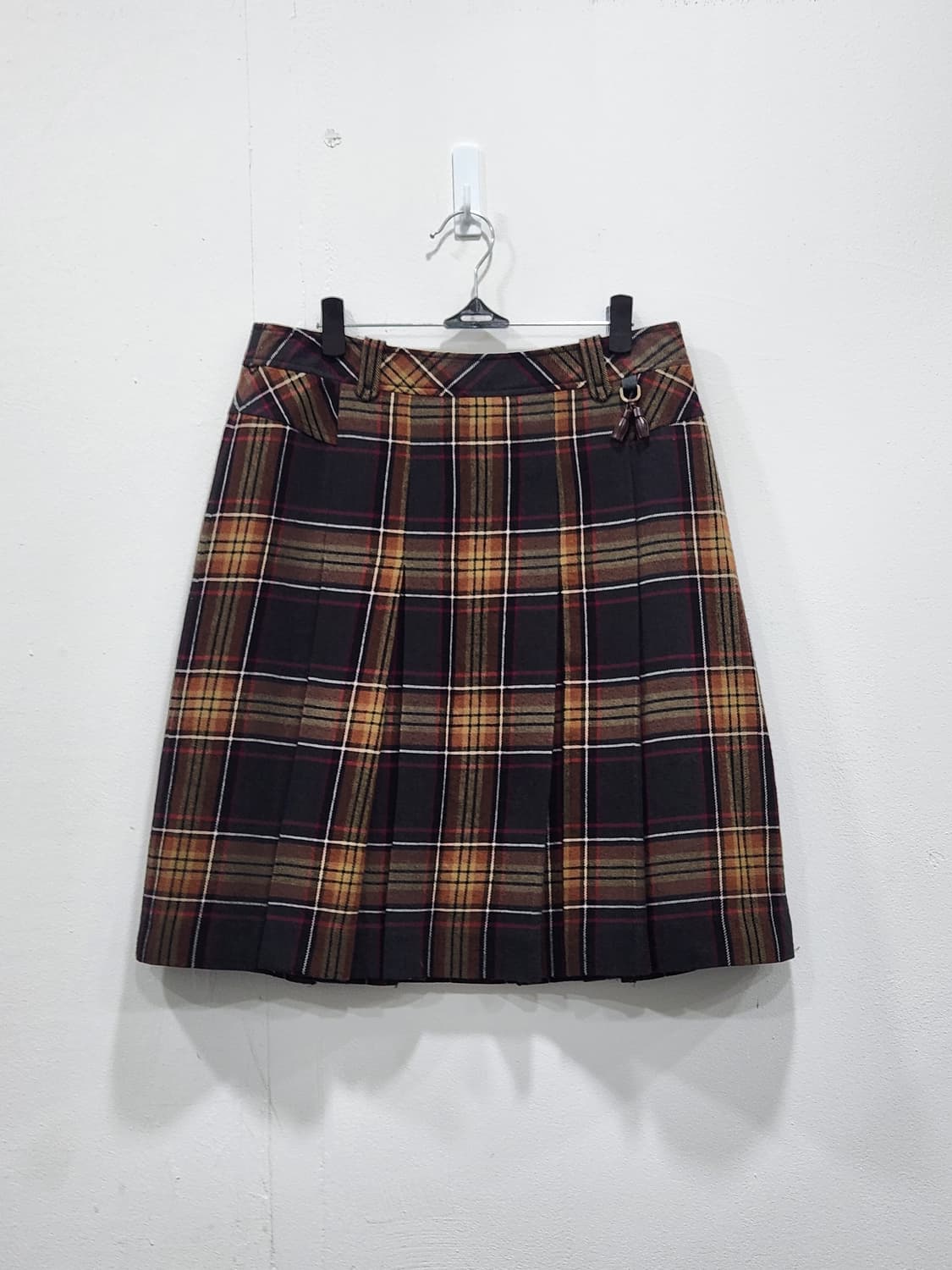 [26] BCBG 울100% 체크 플리츠 스커트 67사이즈 (26인치) 상품이미지1
