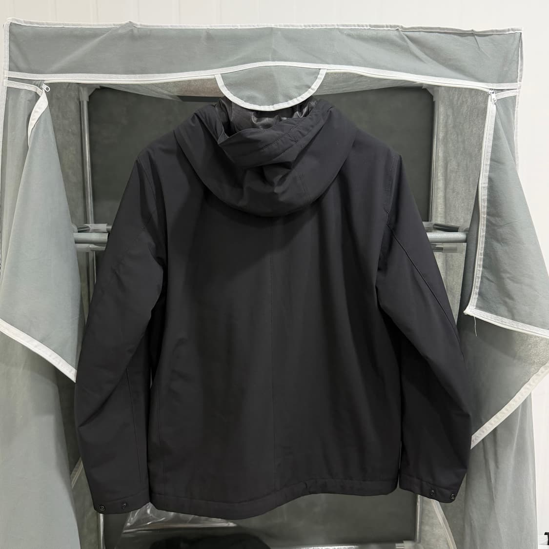 스톤아일랜드 소프트쉘 프리마로프트 상품이미지2