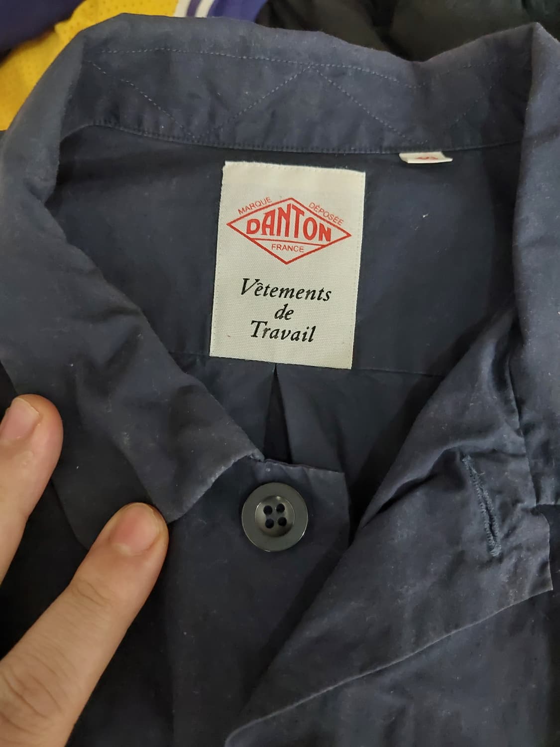 단톤 반팔셔츠 네이비 40사이즈 상품이미지3