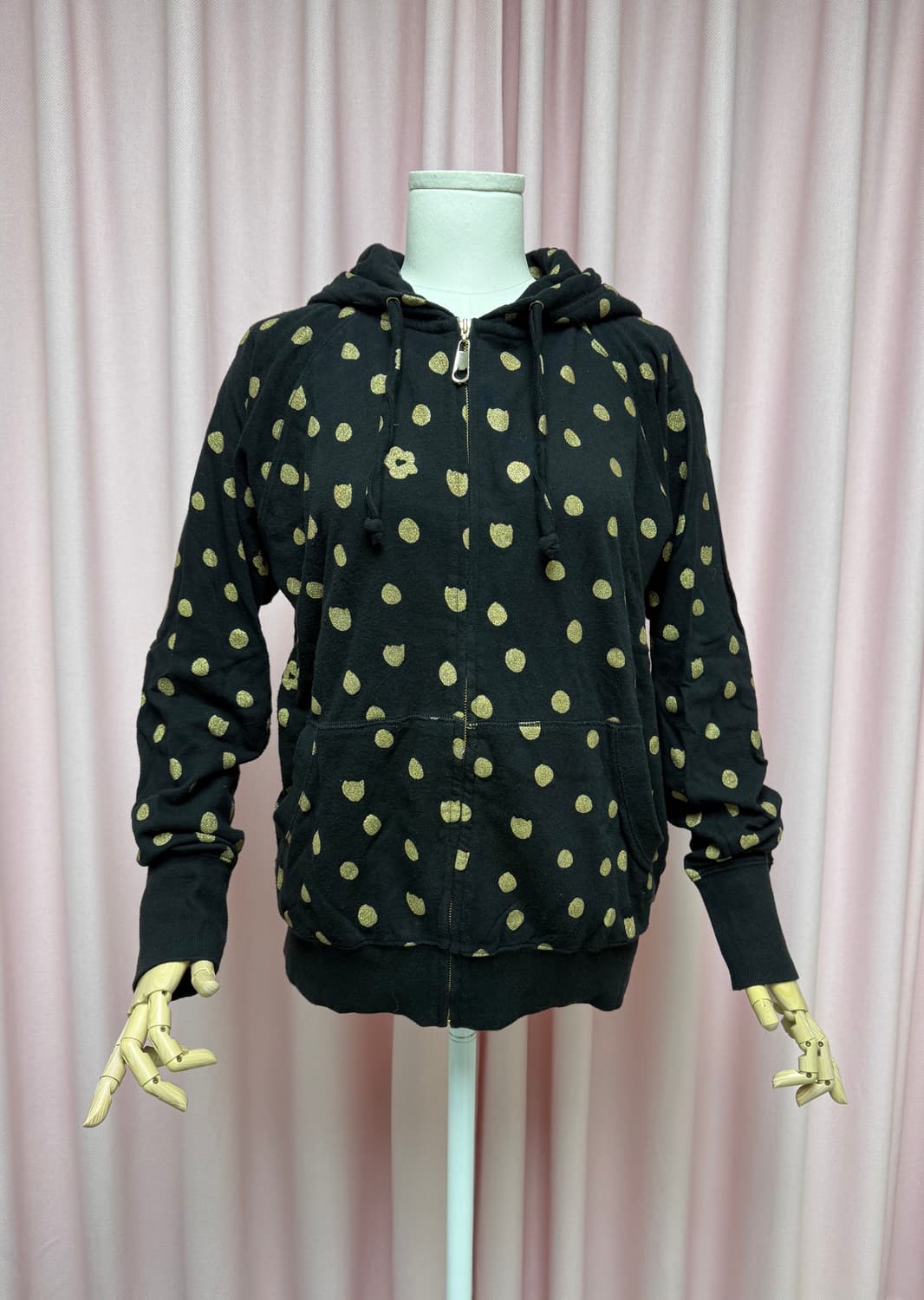 츠모리 치사토 골드 캣 도트 후드 집업 상품이미지1
