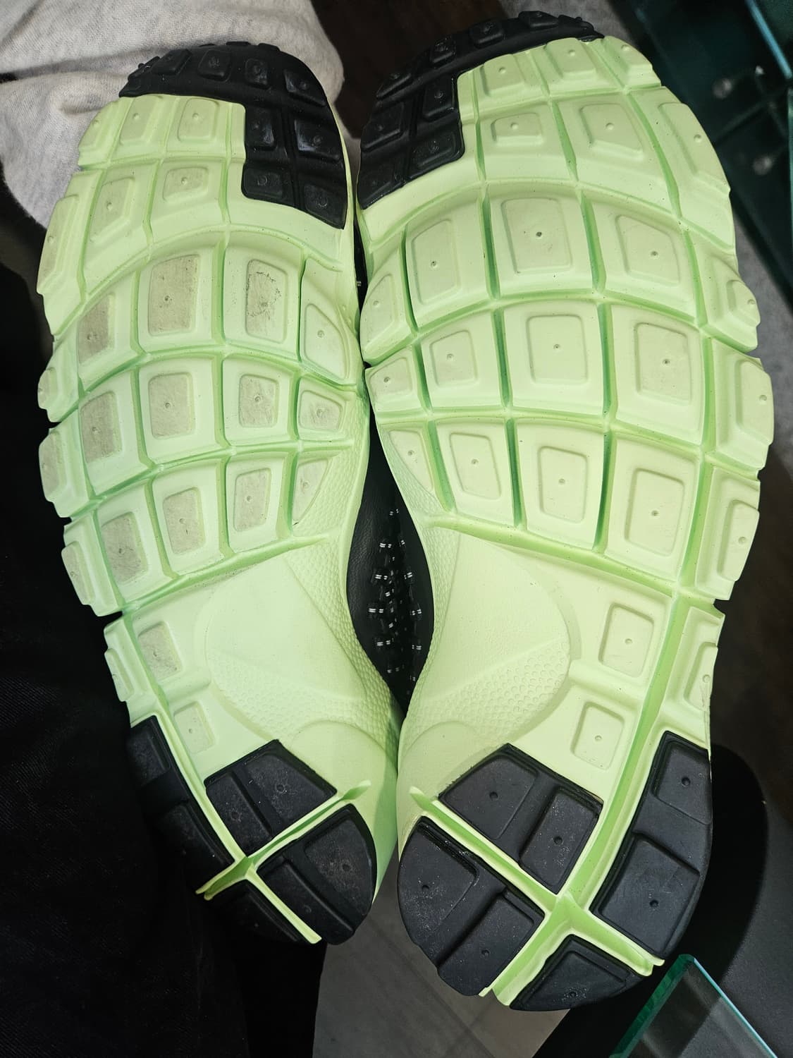 [285]나이키 풋스케이프 시티팩 상하이 상품이미지6