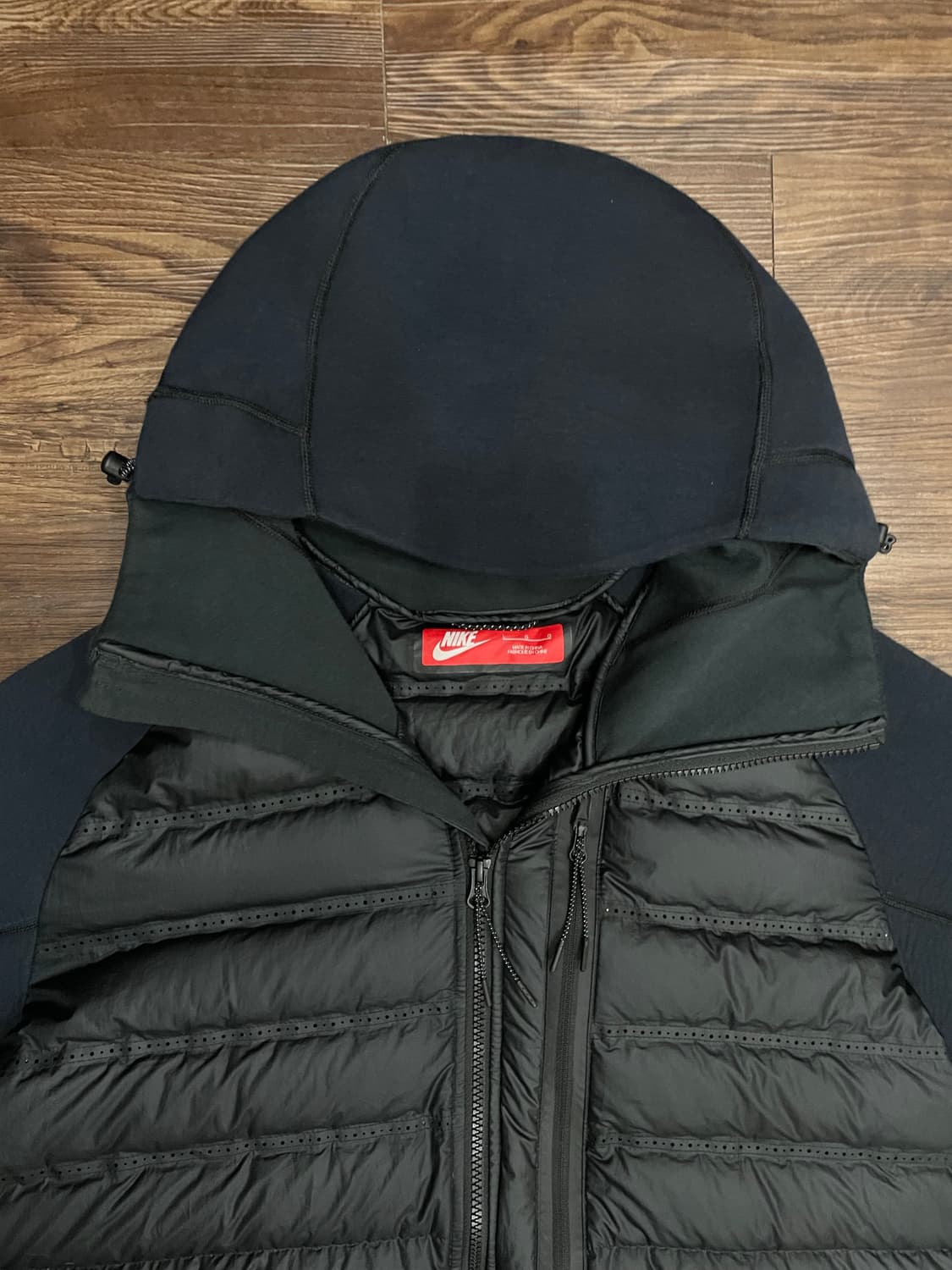 나이키 테크 플리스 에어로로프트 800 구스다운 자켓 블랙 상품이미지3