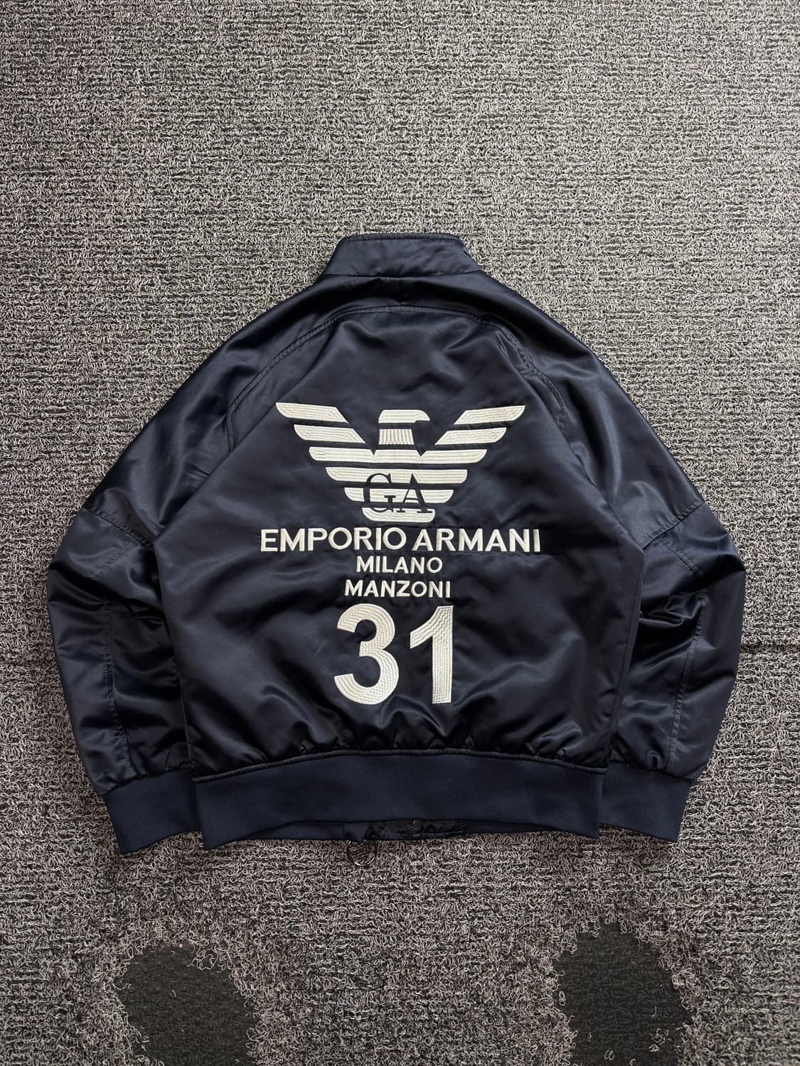 엠포리오 아르마니 빅로고 스카잔 봄버 자켓 3686 상품이미지5