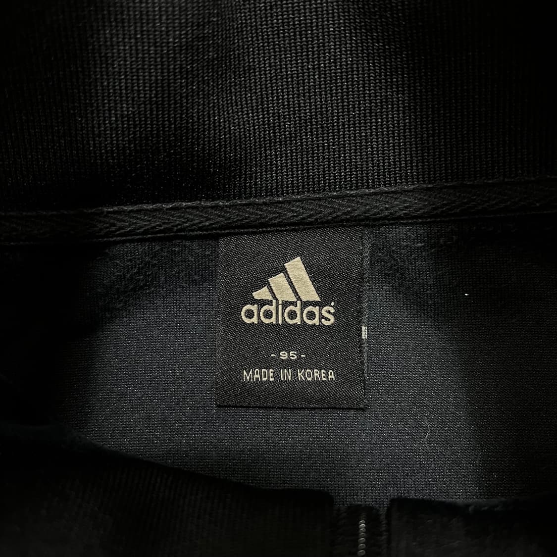 아디다스 여성 빅로고 벨벳 져지 트랙탑 자켓 [블랙] M/95 상품이미지4