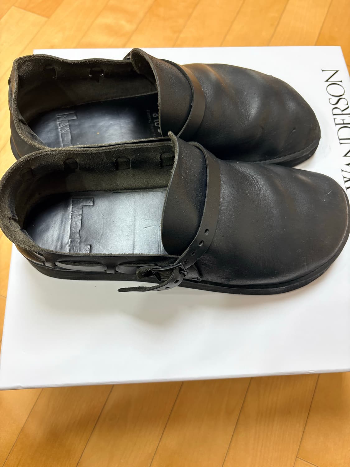 MAN-TLE Aurora Low, Black - 10 상품이미지2