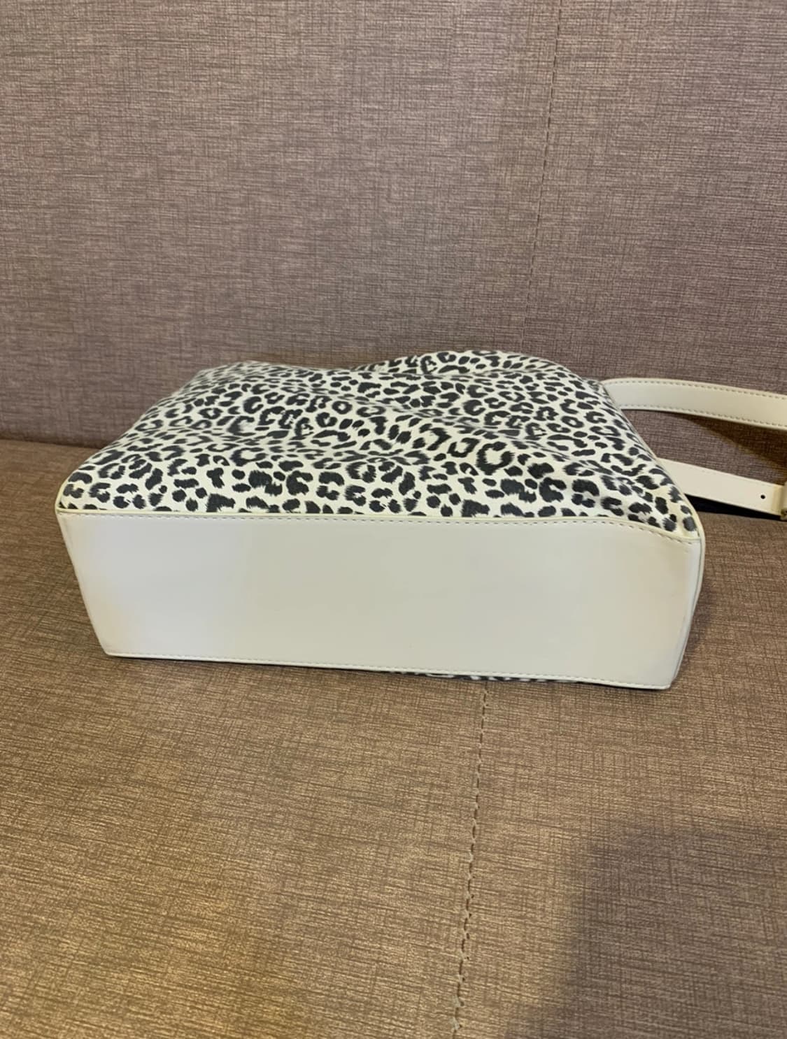 호피 숄더백 상품이미지4