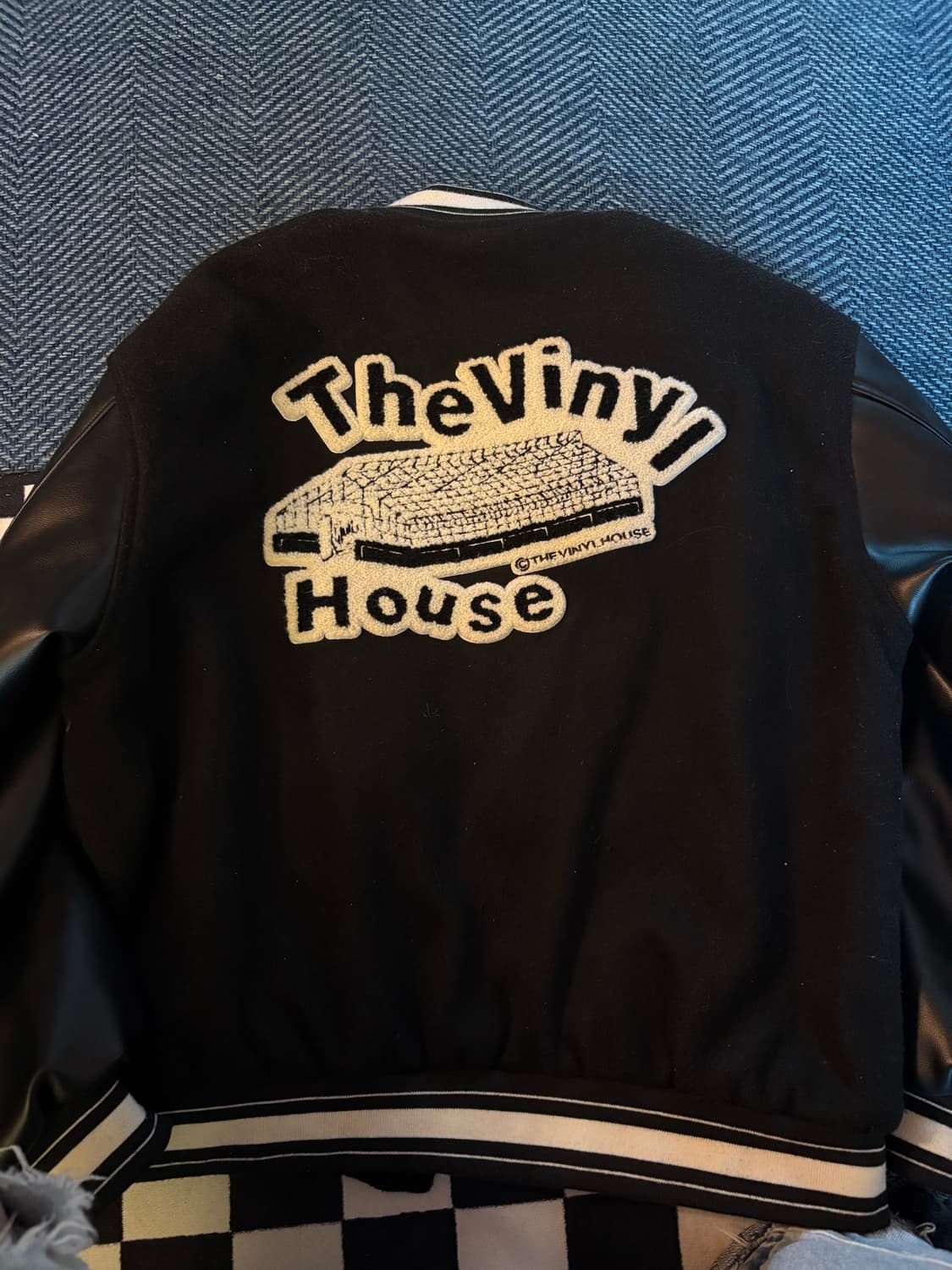 더바이닐하우스 바시티L 상품이미지5