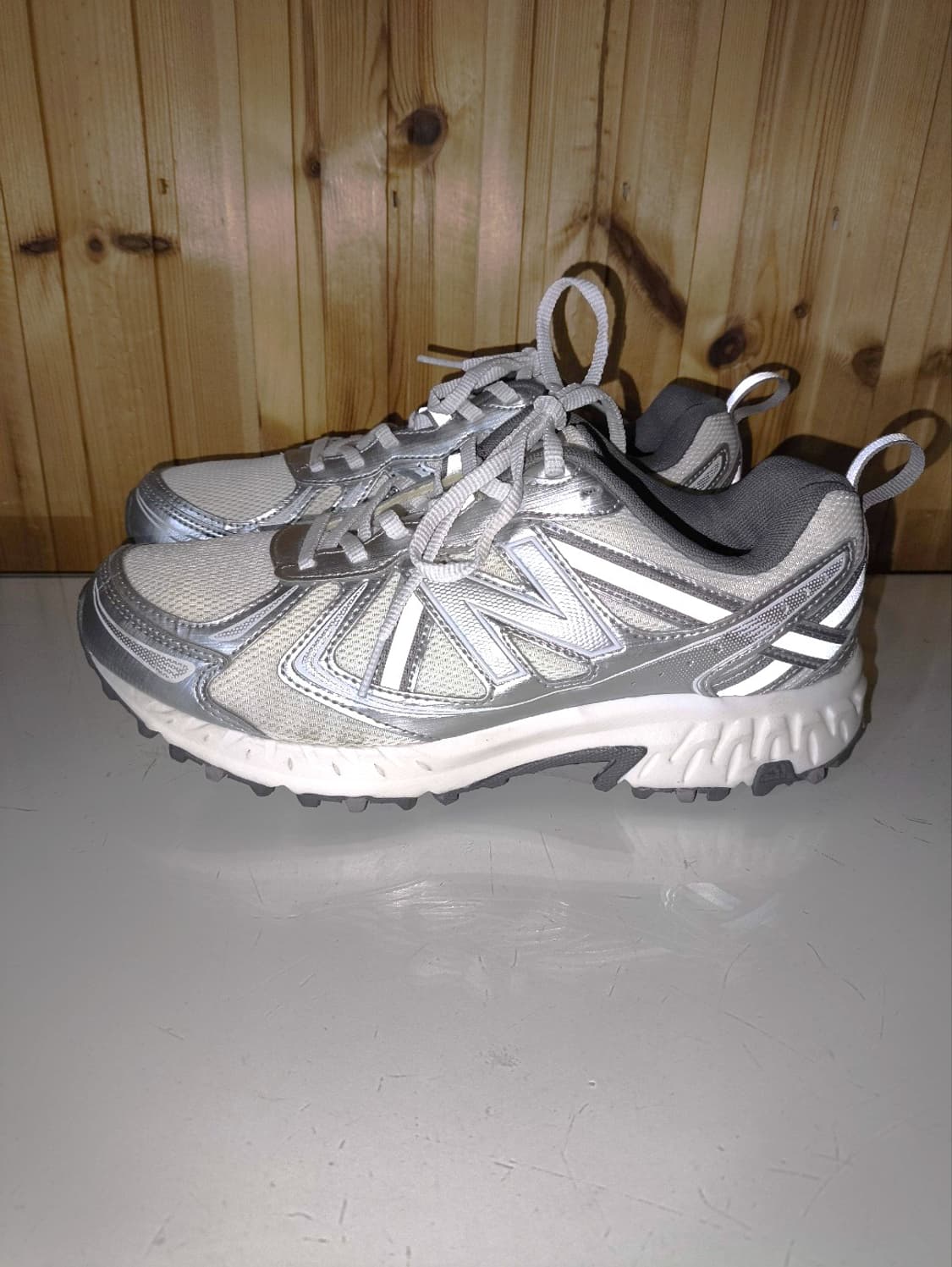 255mm 2E 뉴발란스 410 실버 러닝화 트레일 상품이미지2