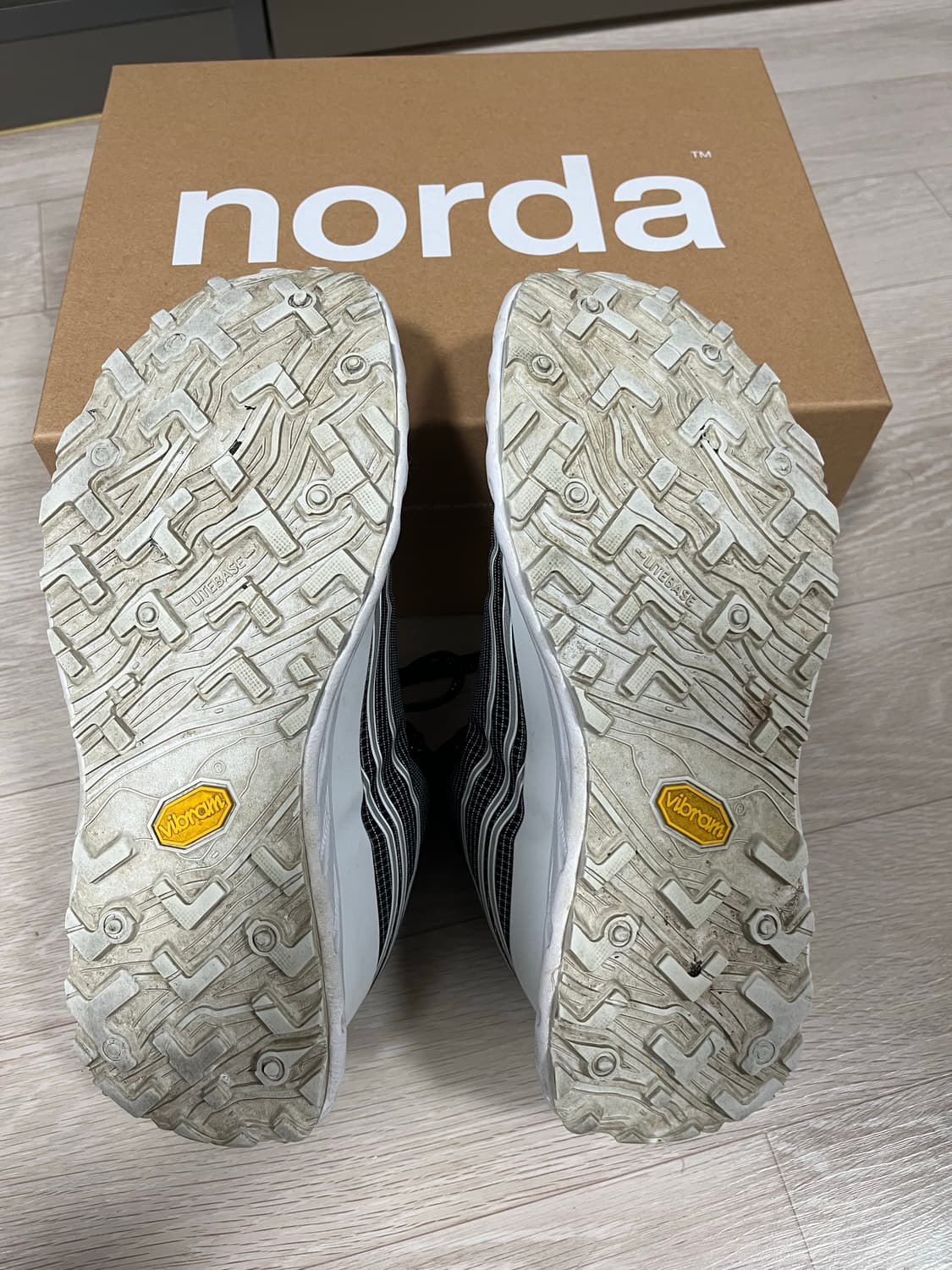 노다 norda / 002 서밋블랙 / 265 상품이미지3