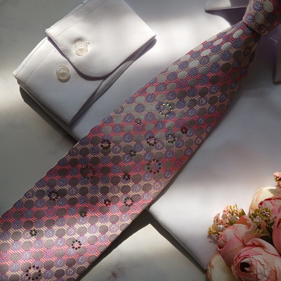 밀라숀 실크 핑크 로고 패턴 넥타이 9.5cm S~A+등급 E809
 상품이미지6