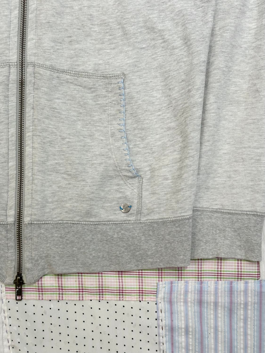 블루 스티치 디테일 후드집업 상품이미지9