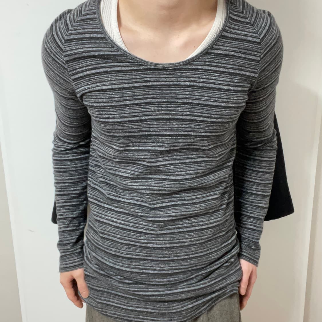 THE VIRIDI ANNE LONG SLEEVE 상품이미지2