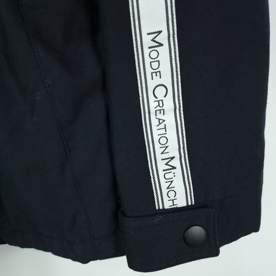 [엠씨엠] 안감 후리스 벨티드 나일론 자켓 M18457 상품이미지6