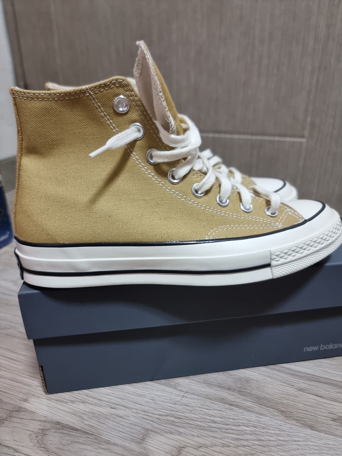 컨버스 척70 듄스케이프 250 사이즈 상품이미지3