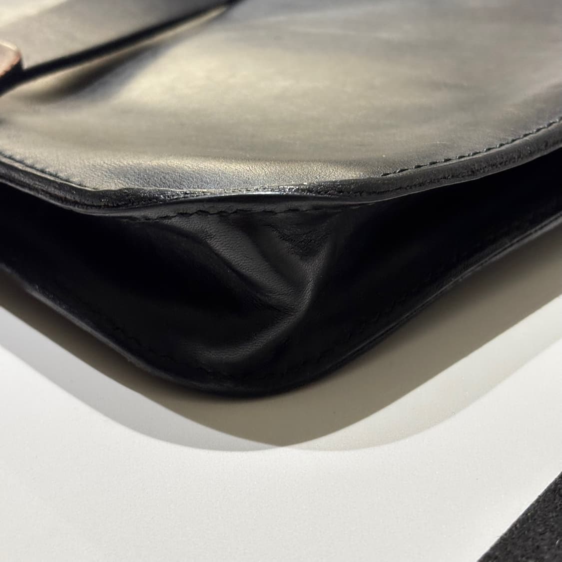 드리스 반 노튼 레더 크로스 백 상품이미지8