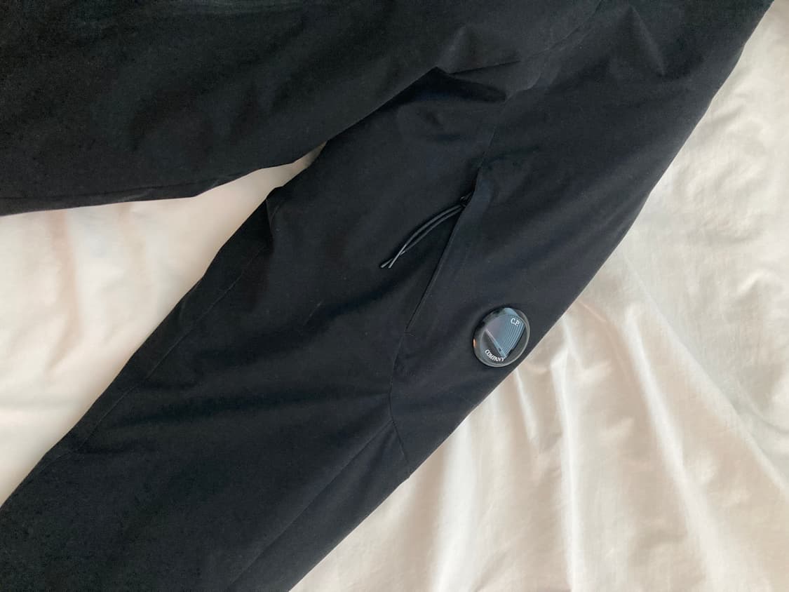 CP컴퍼니 패딩 52사이즈 상품이미지2