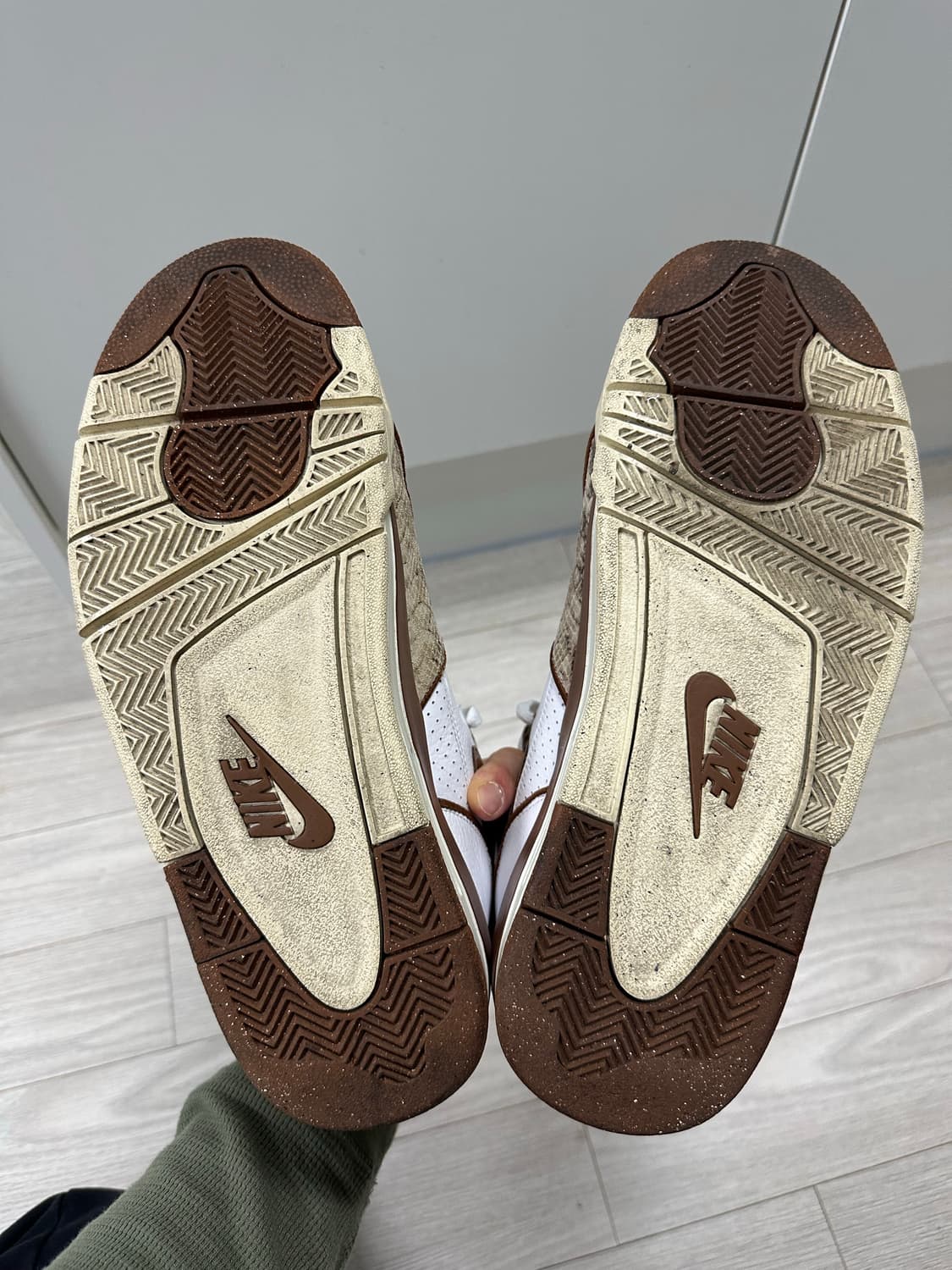 나이키 x 스투시 에어 플라이트 89 로우 화이트 앤 피칸 상품이미지8