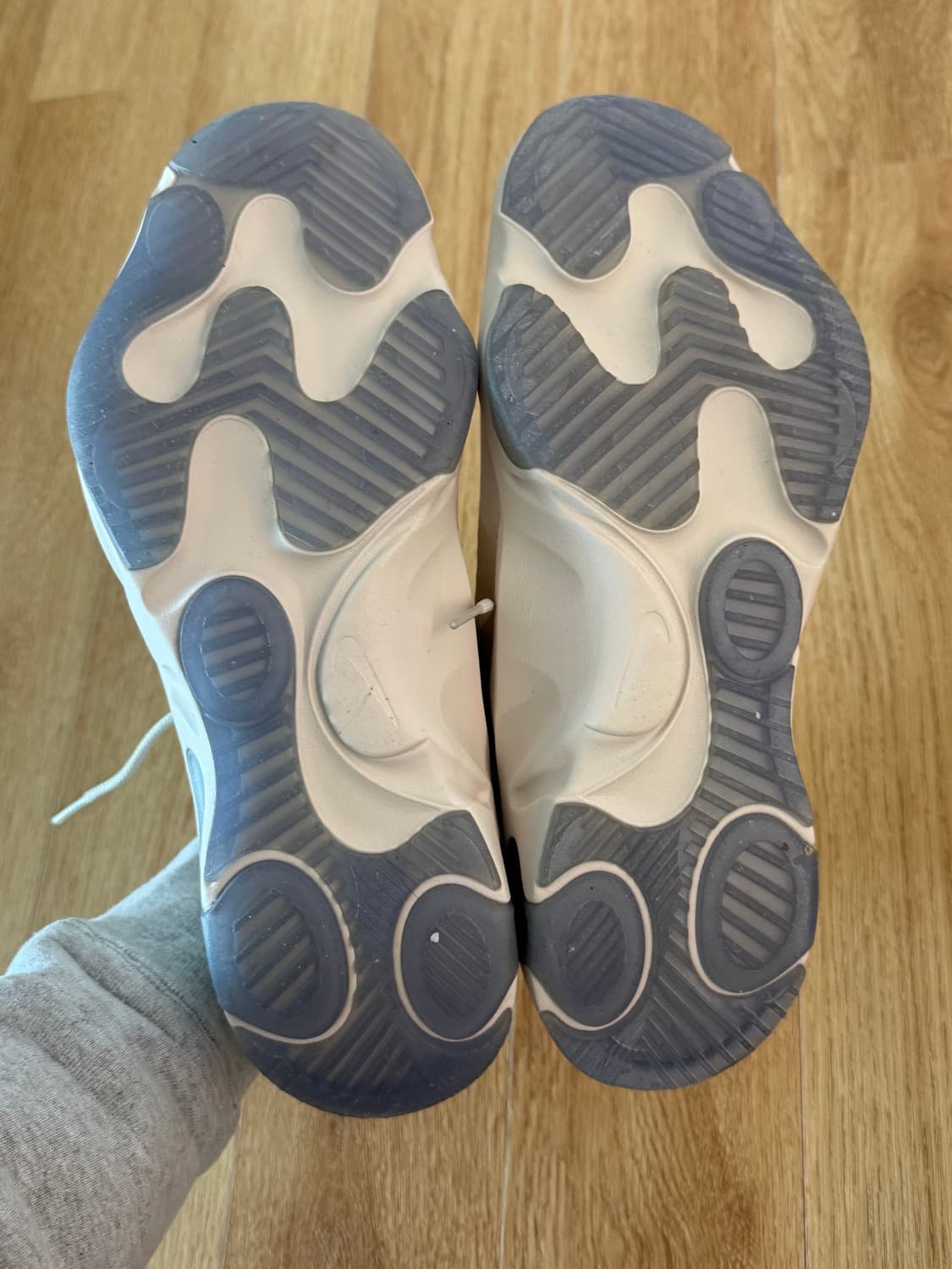 나이키 리액트 고어텍스 운동화 275cm 상품이미지5