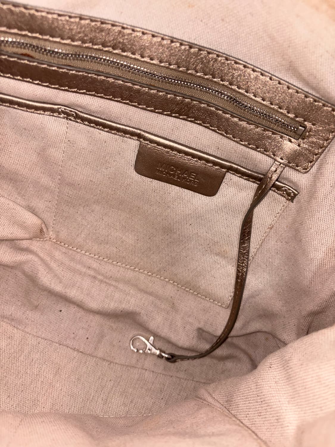 Michael kors glitter bag 상품이미지4