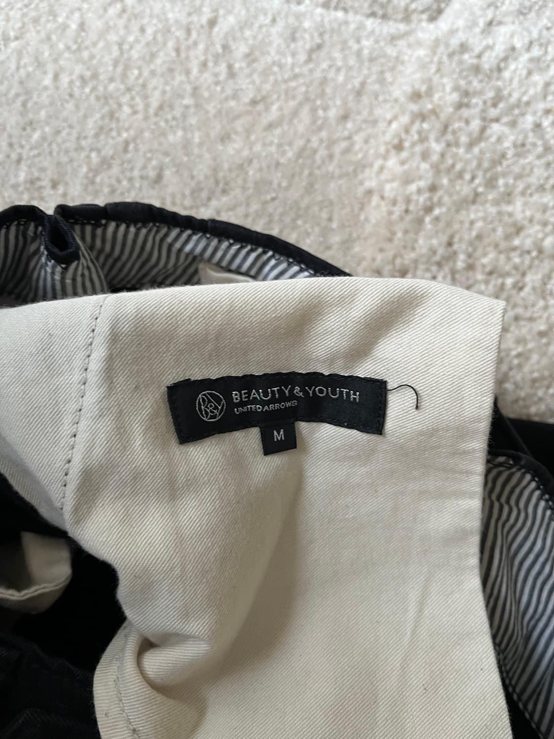 유나이티드애로우 뷰티앤유스 블랙 치노 팬츠 (28-29) 상품이미지4