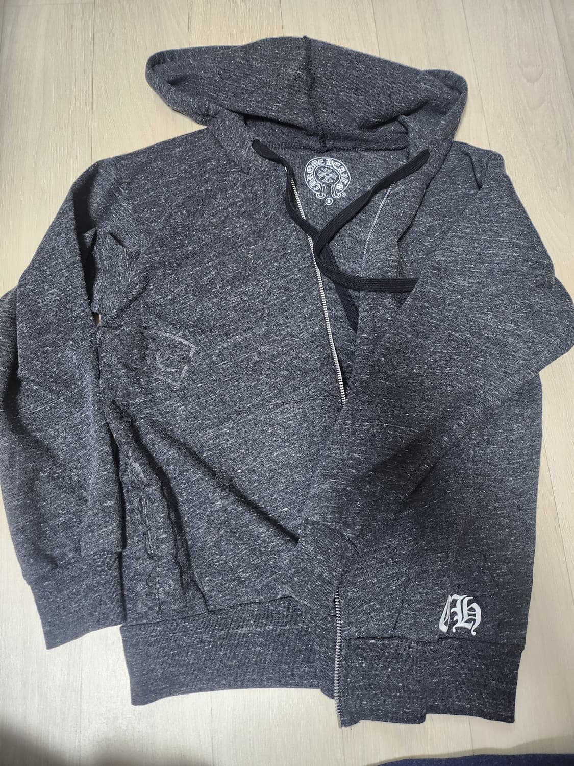 크롬하츠 티바로고 후드집업 스몰 지퍼 x 상품이미지1