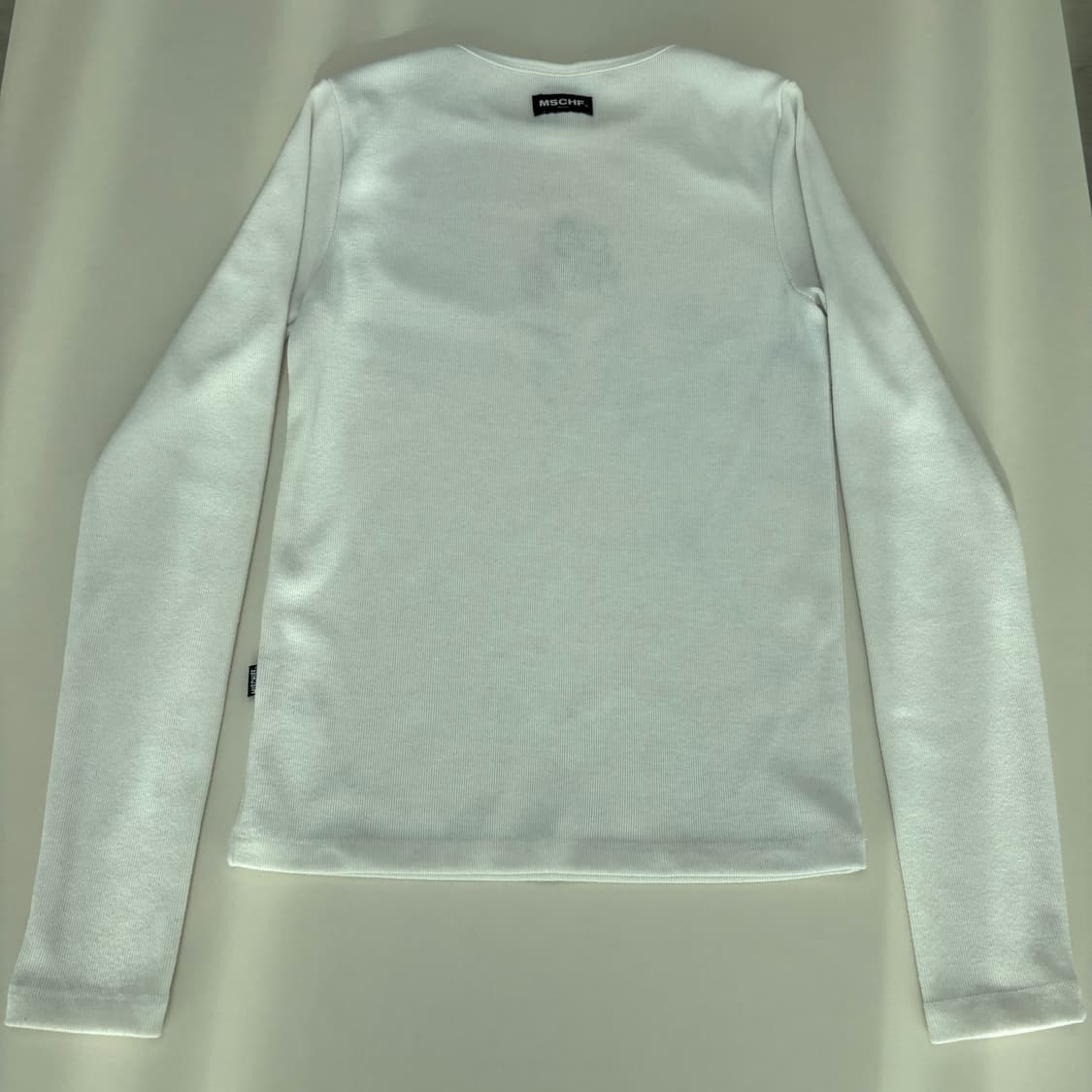 미스치프 롱 슬리브 티 상품이미지3
