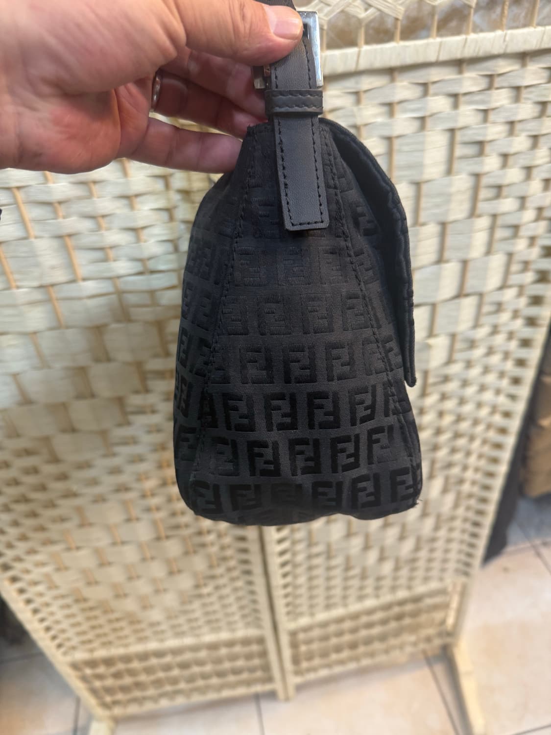 정품 펜디 주카 맘마백 팝니다 상품이미지4