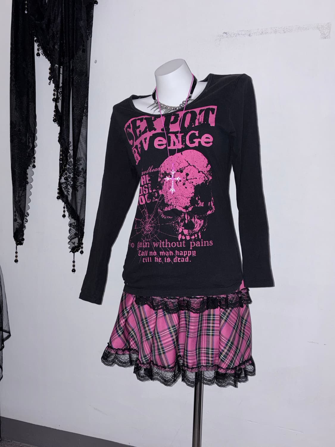 섹스팟리벤지 핫핑크 해골 롱슬리브 스컬 갸루펑크 00s 상품이미지5