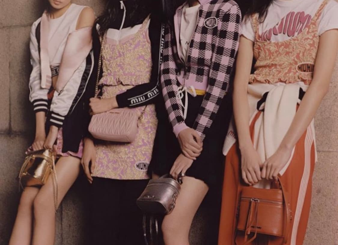 MIUMIU 마텔라쎄크리스탈백 상품이미지7